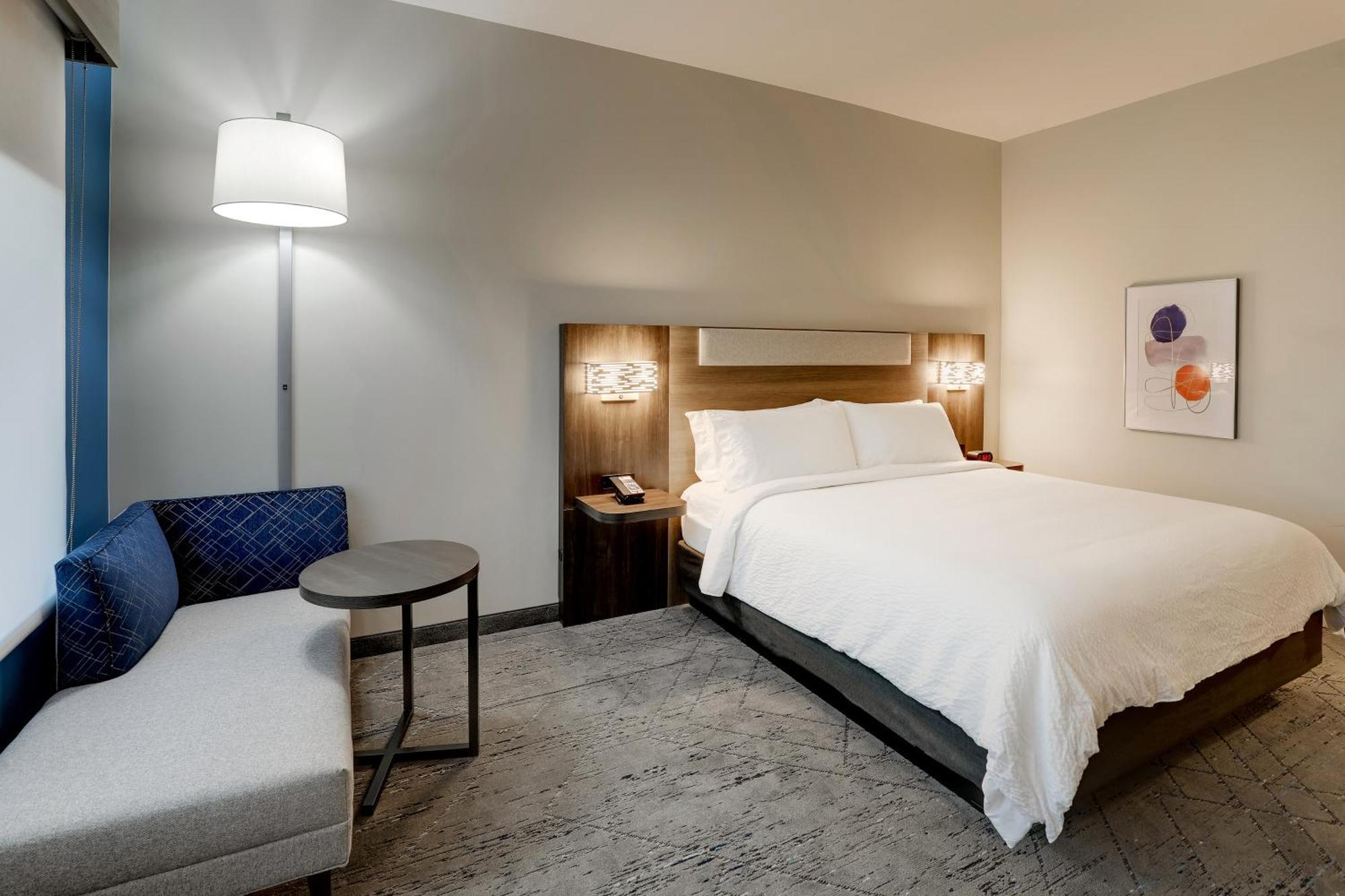 Holiday Inn Express Holly Springs - Raleigh Area By Ihg Exterior foto