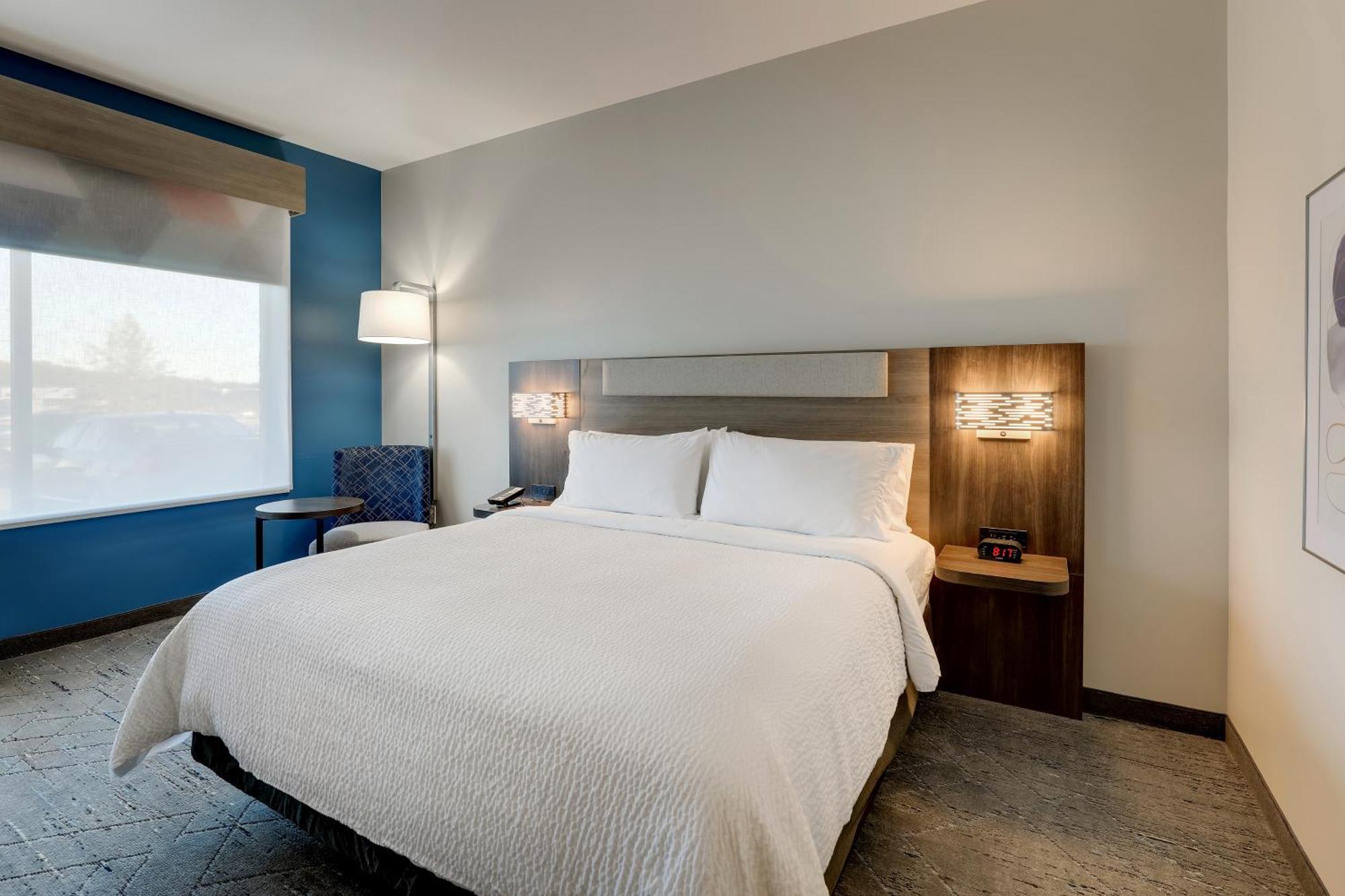 Holiday Inn Express Holly Springs - Raleigh Area By Ihg Exterior foto